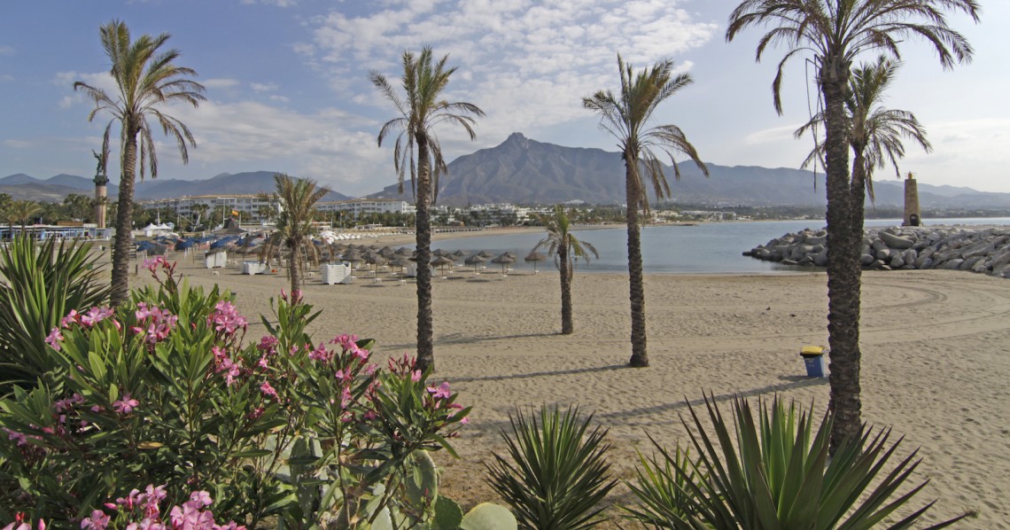 Playas de Duque beachside promenade